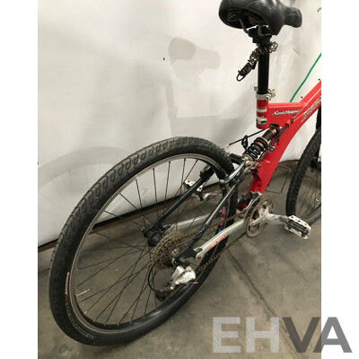 Specialized RockHopper 24 Speed Hybrid Bike