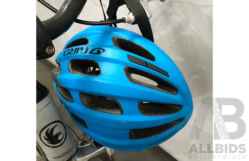 Avanti Shadow 7 Speed Kids' Mountain Bike with Helmet