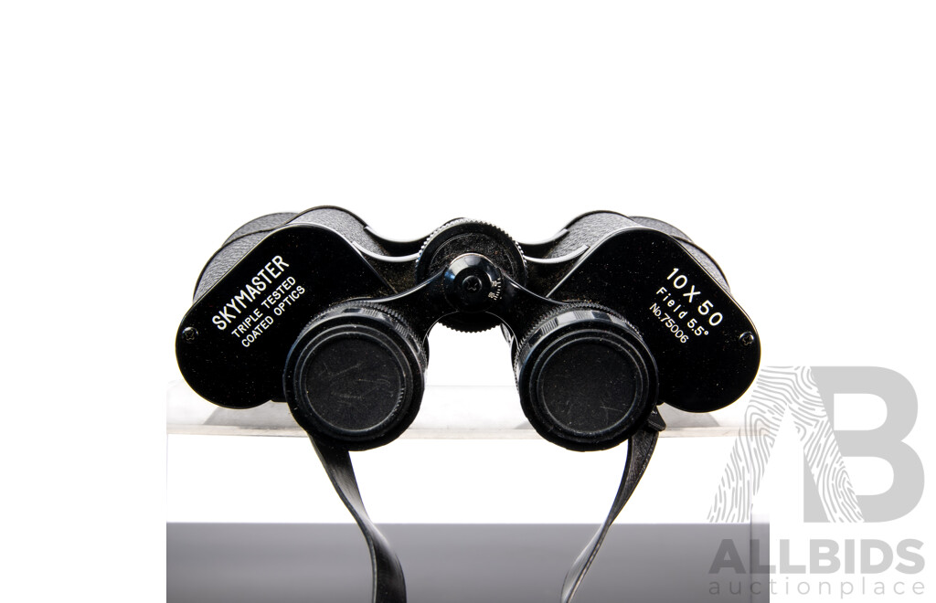 Pair of Vintage Binoculars Inc Skymaster