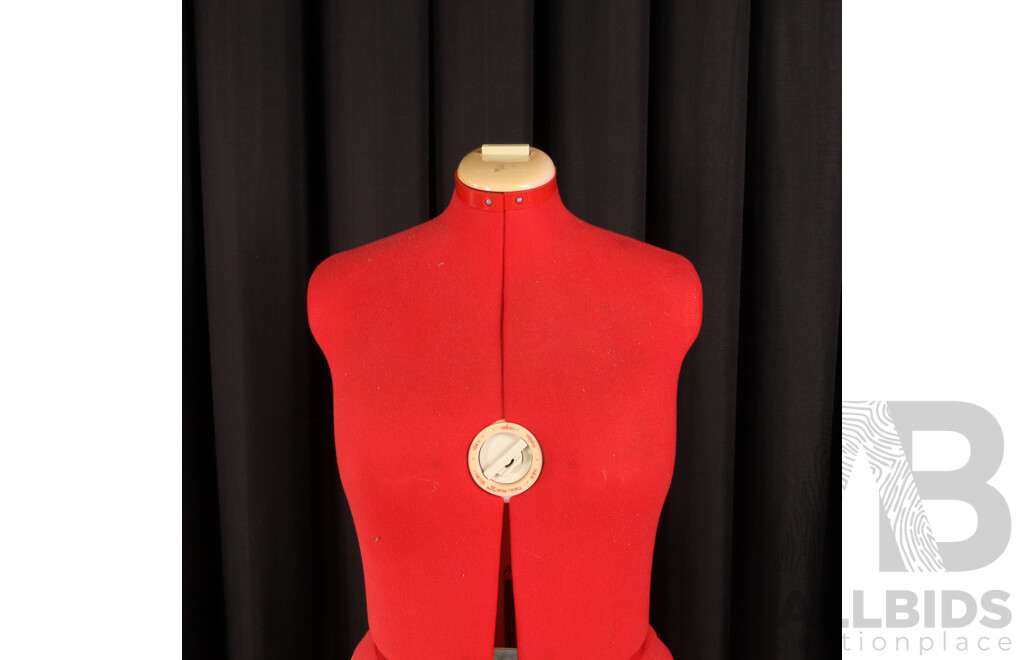 Modern Adjustable Dress Makers Mannequin