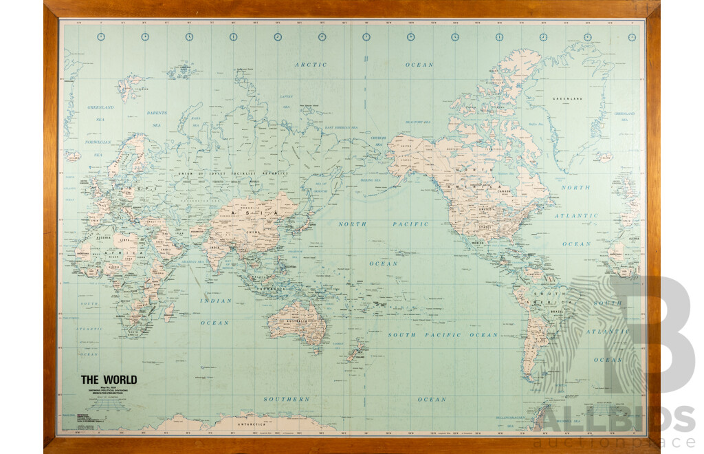 Wonderful Vintage Framed Map of the World, 103 x 142 cm (frame)