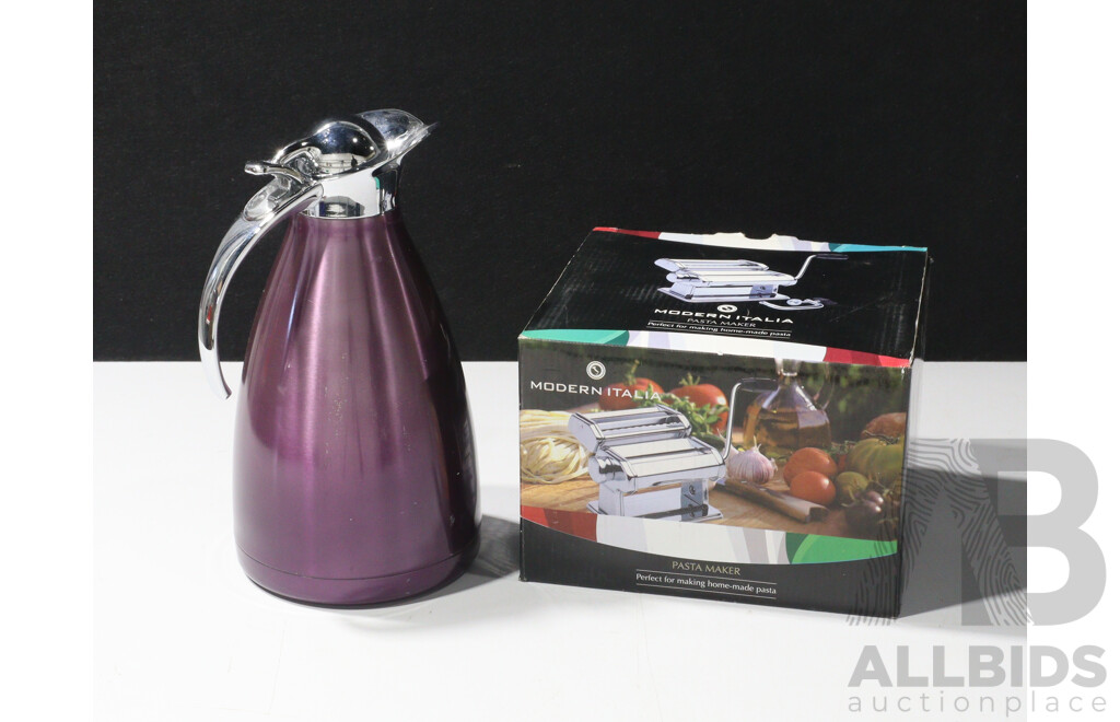 Boxed Modern Italia Pasta Maker