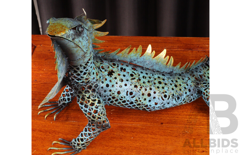 Painted Pierced Metal Bearded Dragon Lizard Sculpture