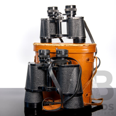 Pair of Vintage Binoculars Inc Skymaster