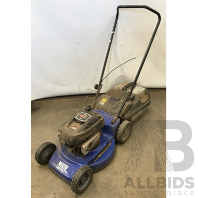 Victa Hurricane Mulch on Catch Lawn Mower