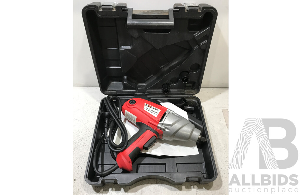 Unimac Corded Impact Wrench with Case