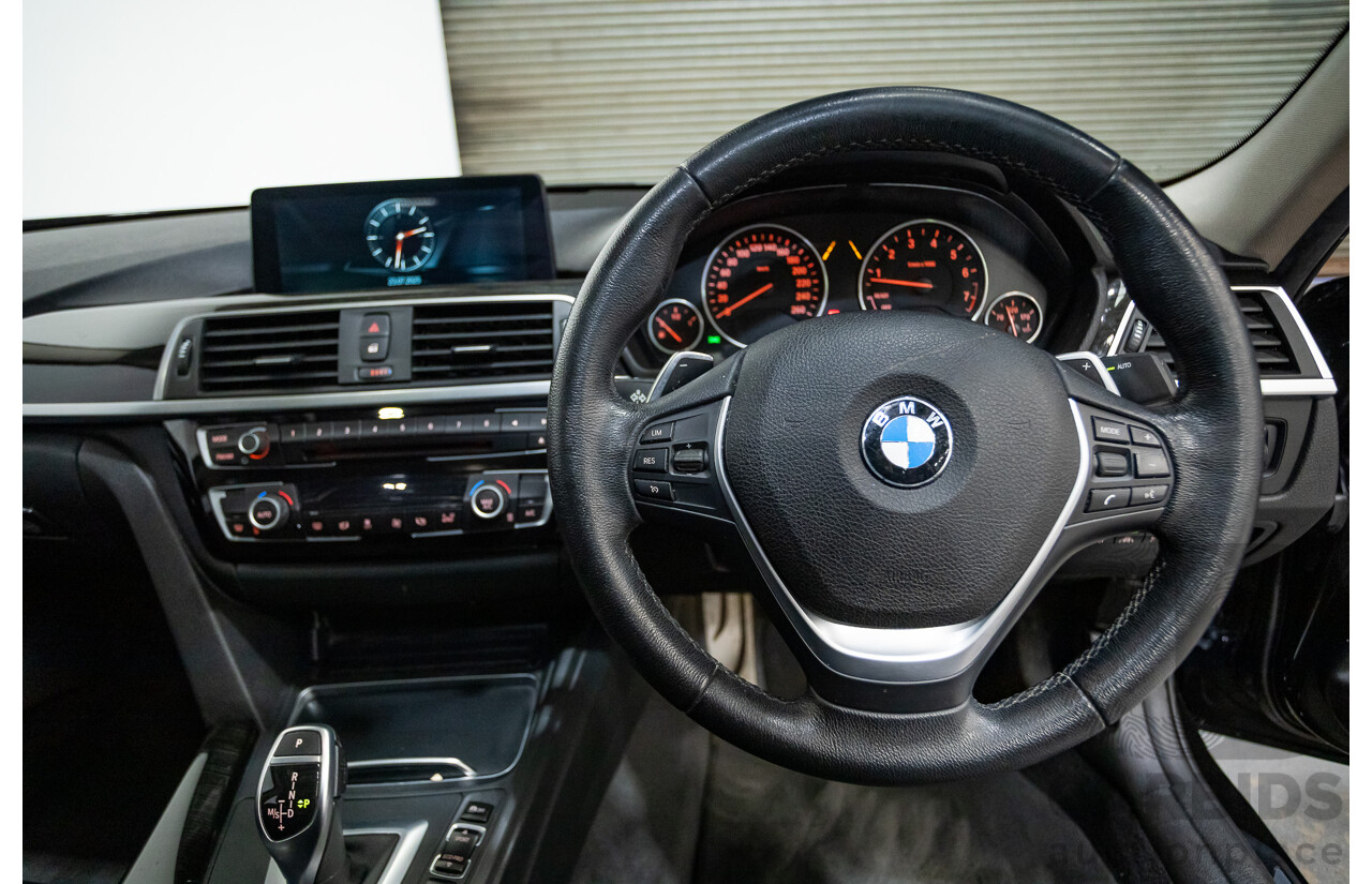 09/2017 BMW 330i Luxury Line F30 LCI 4d Sedan Black Sapphire Metallic Turbo 2.0L