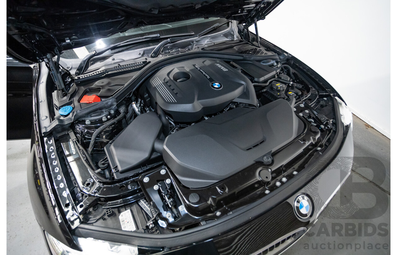 09/2017 BMW 330i Luxury Line F30 LCI 4d Sedan Black Sapphire Metallic Turbo 2.0L