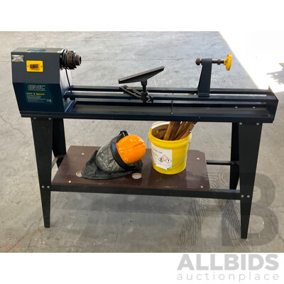 GMC 4 Speed ML1000 Wood Lathe with Work Bench & Assorted Tools