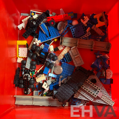 Vintage Lego Pieces & Figures  Includes 6870,886,6823 and More