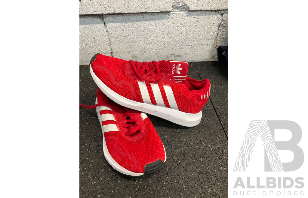 ASSORTED Sneakers, Including HOKA US11B, NIKE US10, ADIDAS US10 and Backpack, Duffle Bag - Lot of 5