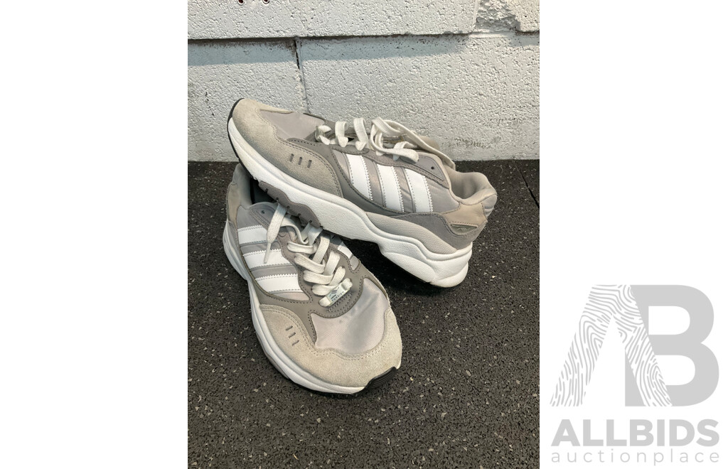 ASSORTED Sneakers, Including ADIDAS, NB Size US8,9,9.5 and Backpack, Tool Bag - Lot of 7