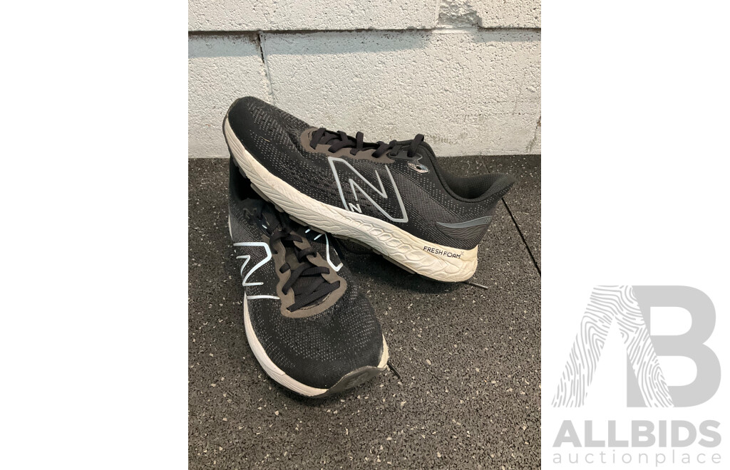 ASSORTED Sneakers, Including ADIDAS, NB Size US8,9,9.5 and Backpack, Tool Bag - Lot of 7