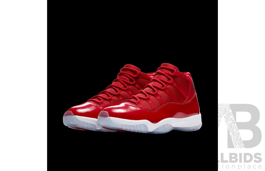 JORDAN 11 Retro Win Like 96 Size US10 Sneakers