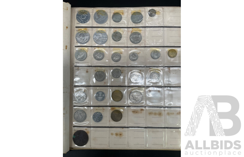 Coins Collection From Around the World, Including Coins From Fiji, Tonga, NZ, France, South Africa, Signapore, Solomon Island, Hong Kong and More