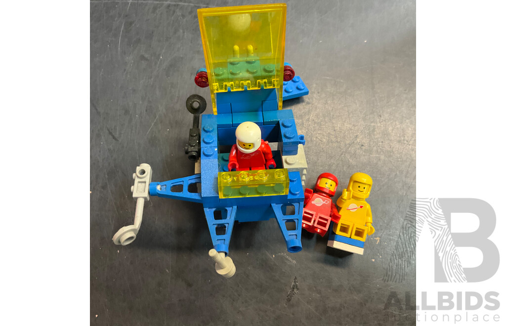 Vintage Lego Pieces & Figures  Includes 6870,886,6823 and More
