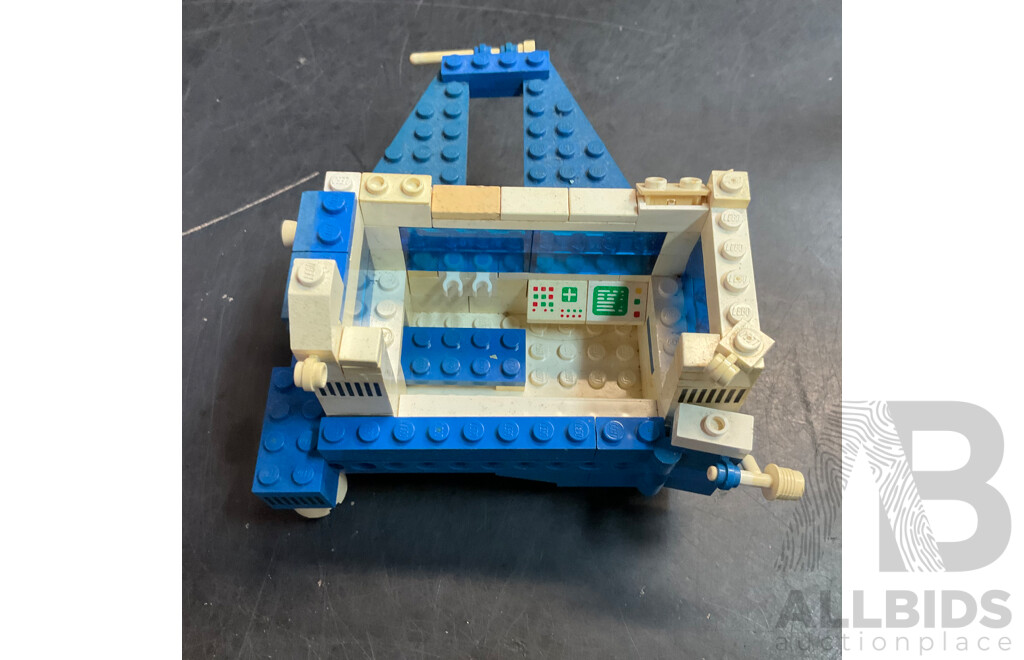 Vintage Lego Pieces & Figures  Includes 6870,886,6823 and More