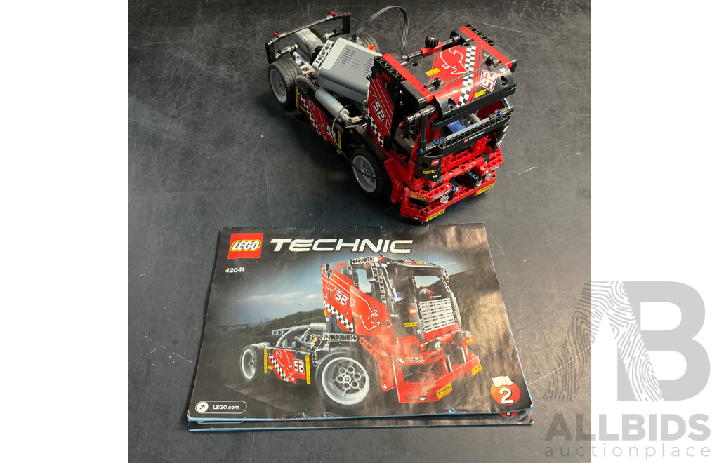 LEGO 42041 Racing Truck & 77942 Fiat 500 Blue & Vintage 7855 8 Curved Electric Rails Grey 12V