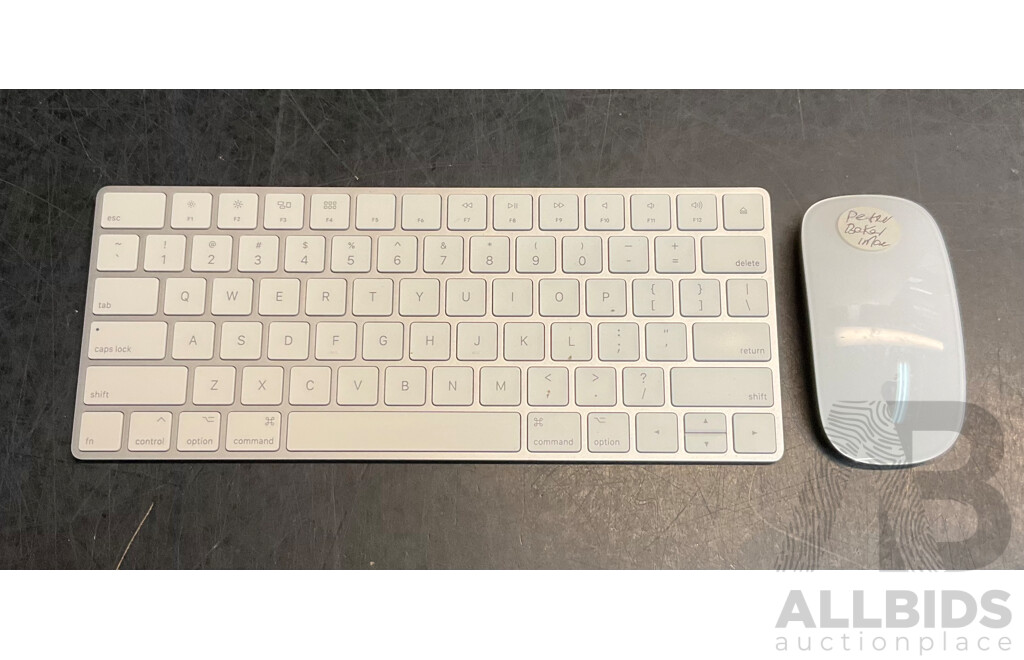 APPLE A1644 Keyboard & A1657 Mouse