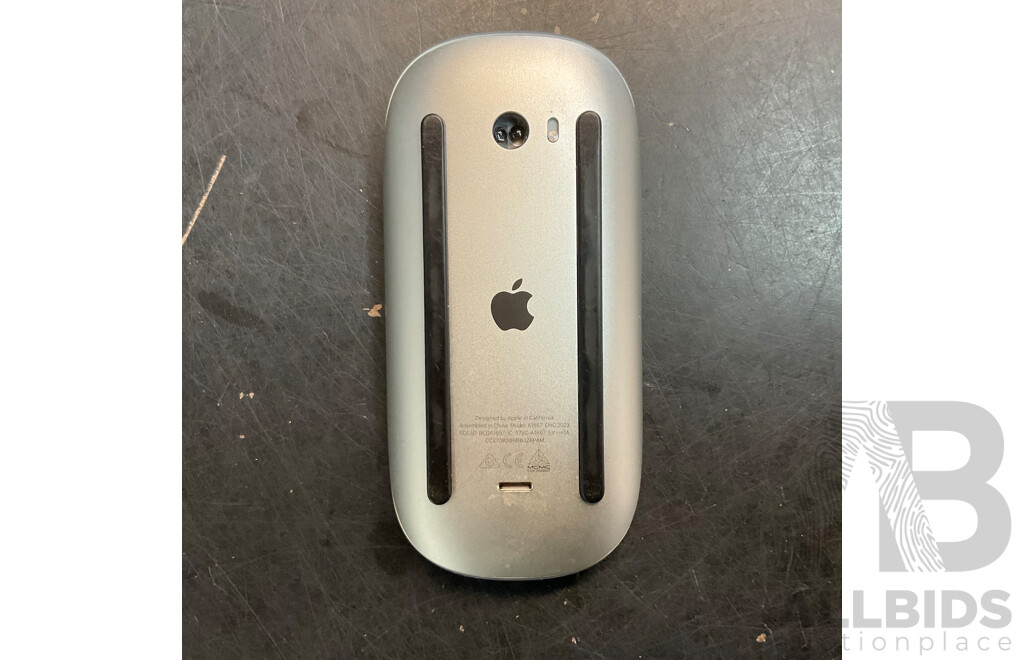 APPLE A1644 Keyboard & A1657 Mouse