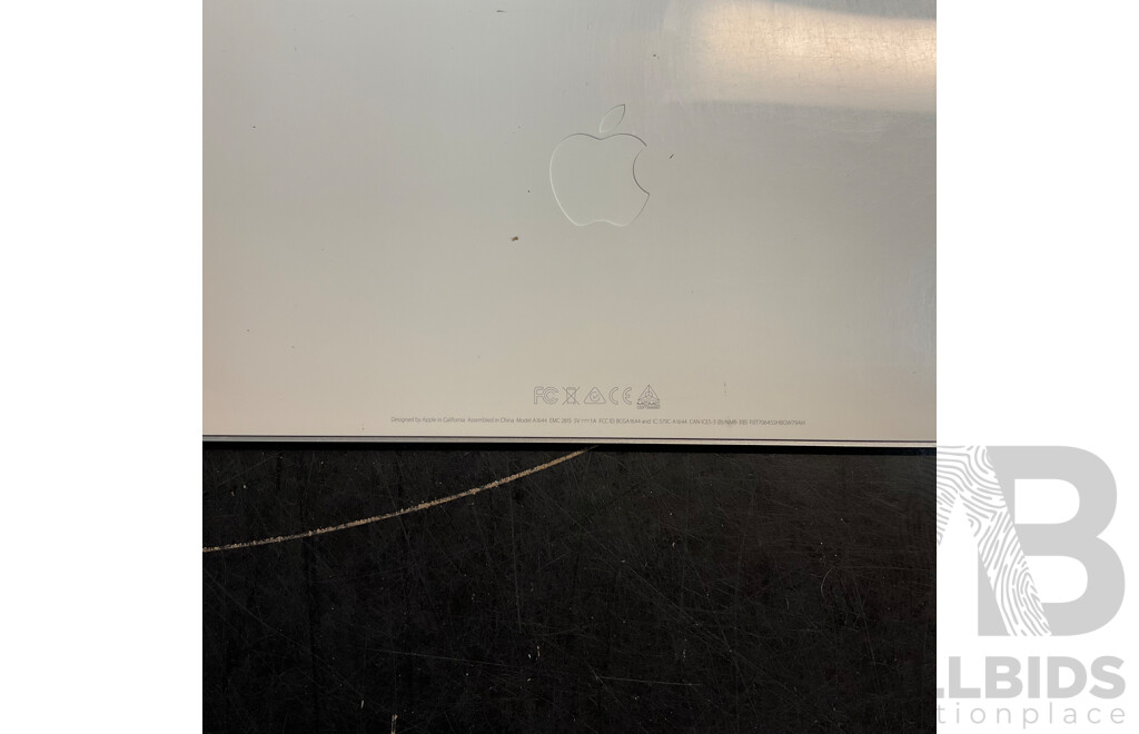 APPLE A1644 Keyboard & A1657 Mouse & Cable