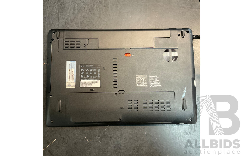 ACER Aspire 5750 P5WE0 15.6''Laptop I5 /4GB/240GB