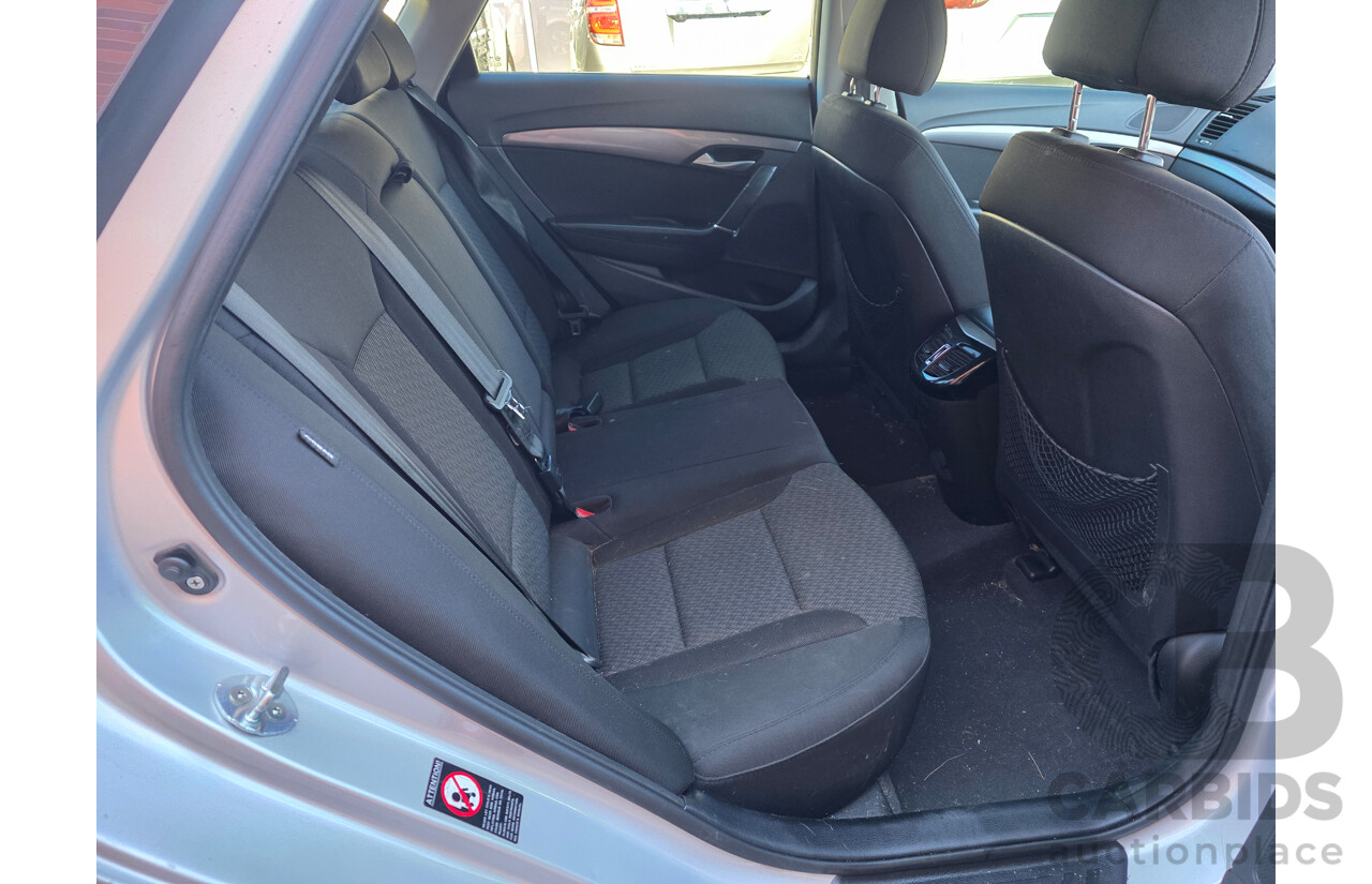 1/2013 Hyundai i40 Active VF 2 4d Sedan Silver Turbo Diesel 1.7L