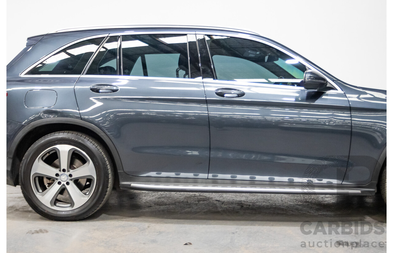 12/2015 Mercedes Benz GLC220d 253 4d Wagon Tenorite Grey Metallic Turbo Diesel 2.1L
