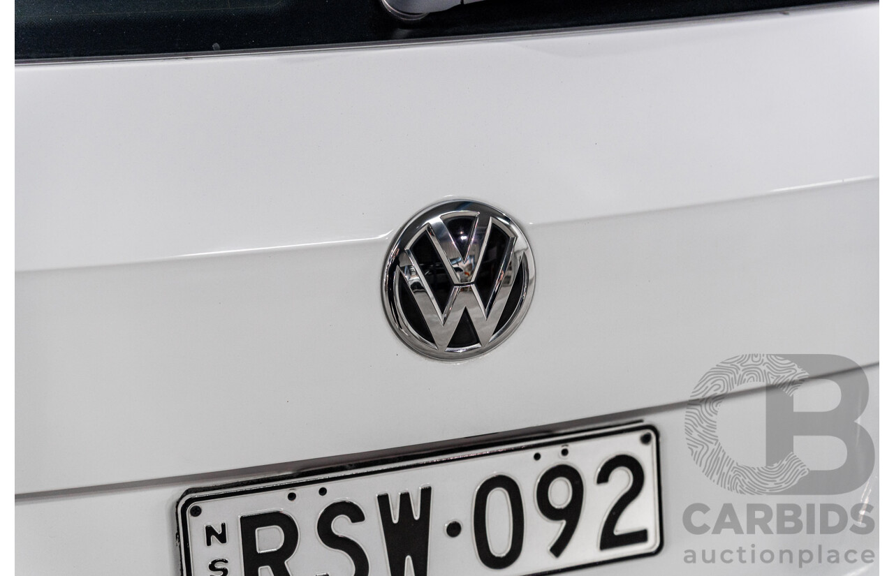 12/2017 Volkswagen Tiguan 162 TSI Sportline (AWD) 5NA MY18 4d Wagon Pure White Turbo 2.0L