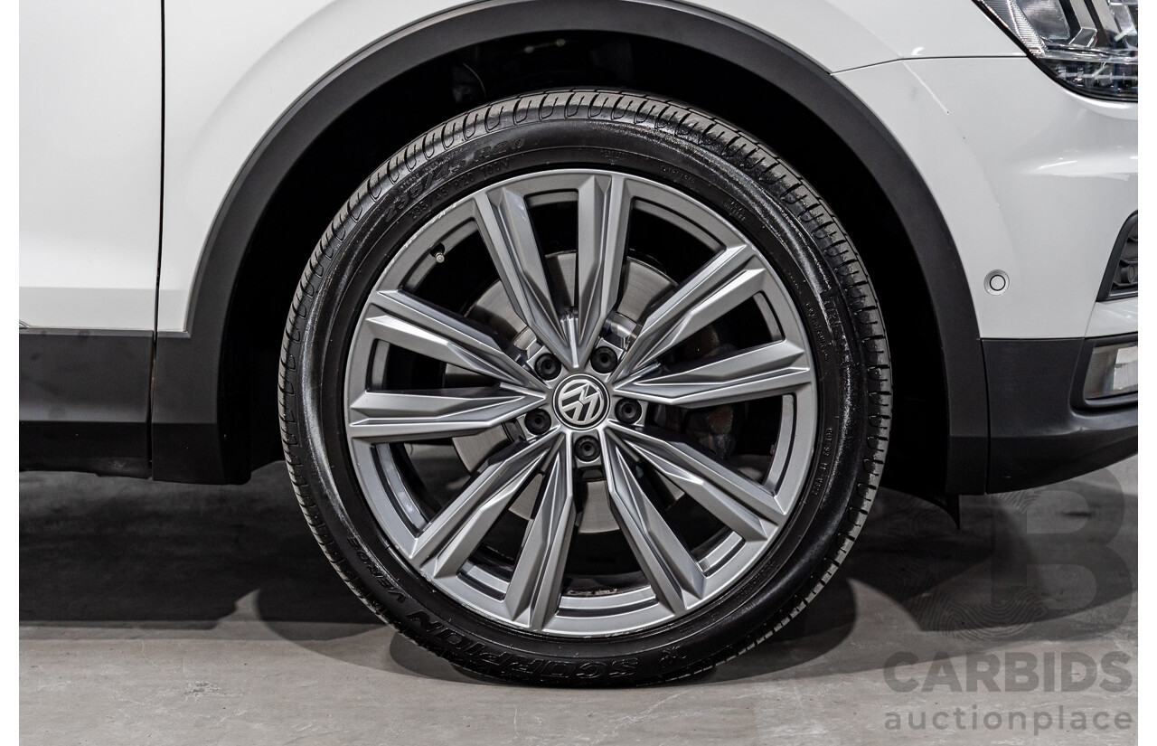 12/2017 Volkswagen Tiguan 162 TSI Sportline (AWD) 5NA MY18 4d Wagon Pure White Turbo 2.0L