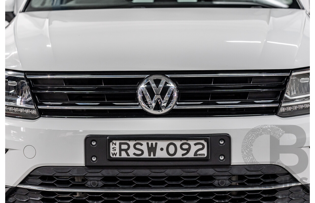 12/2017 Volkswagen Tiguan 162 TSI Sportline (AWD) 5NA MY18 4d Wagon Pure White Turbo 2.0L