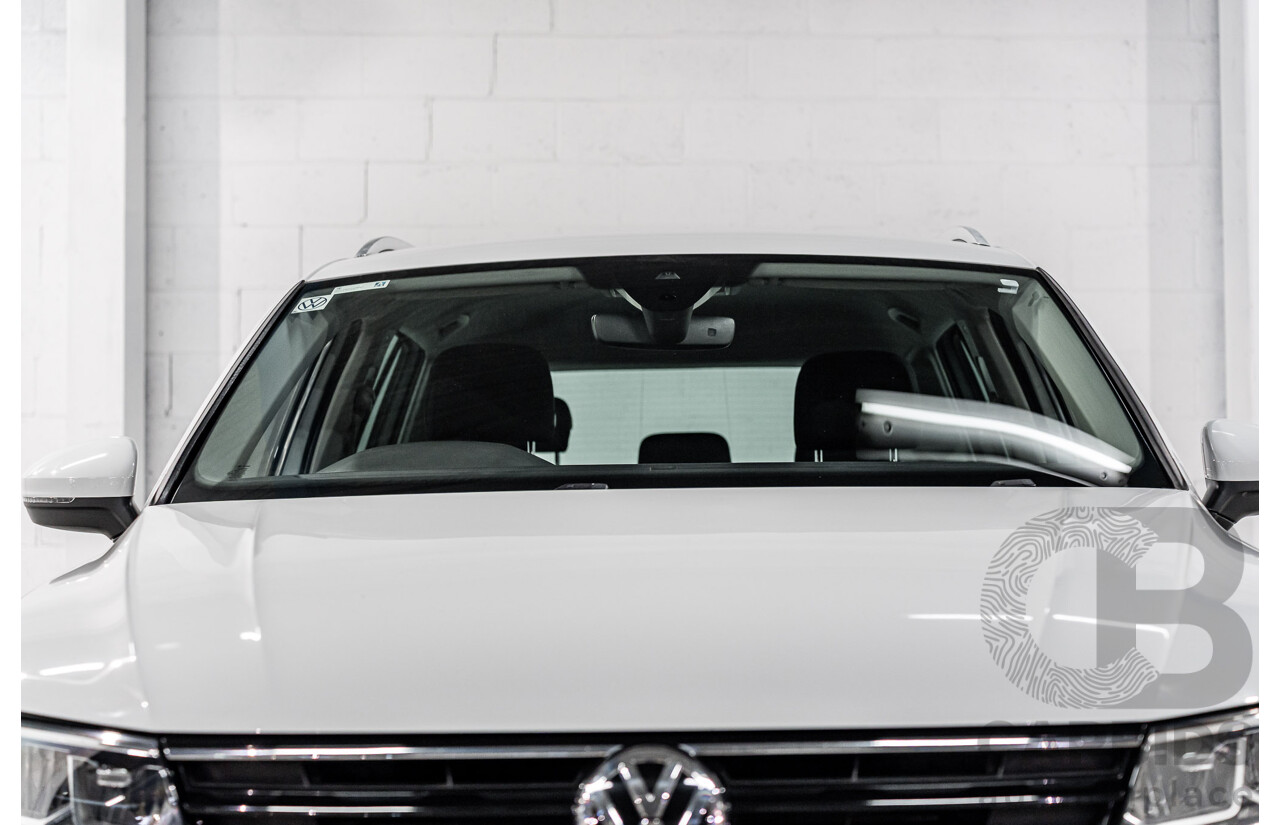 12/2017 Volkswagen Tiguan 162 TSI Sportline (AWD) 5NA MY18 4d Wagon Pure White Turbo 2.0L