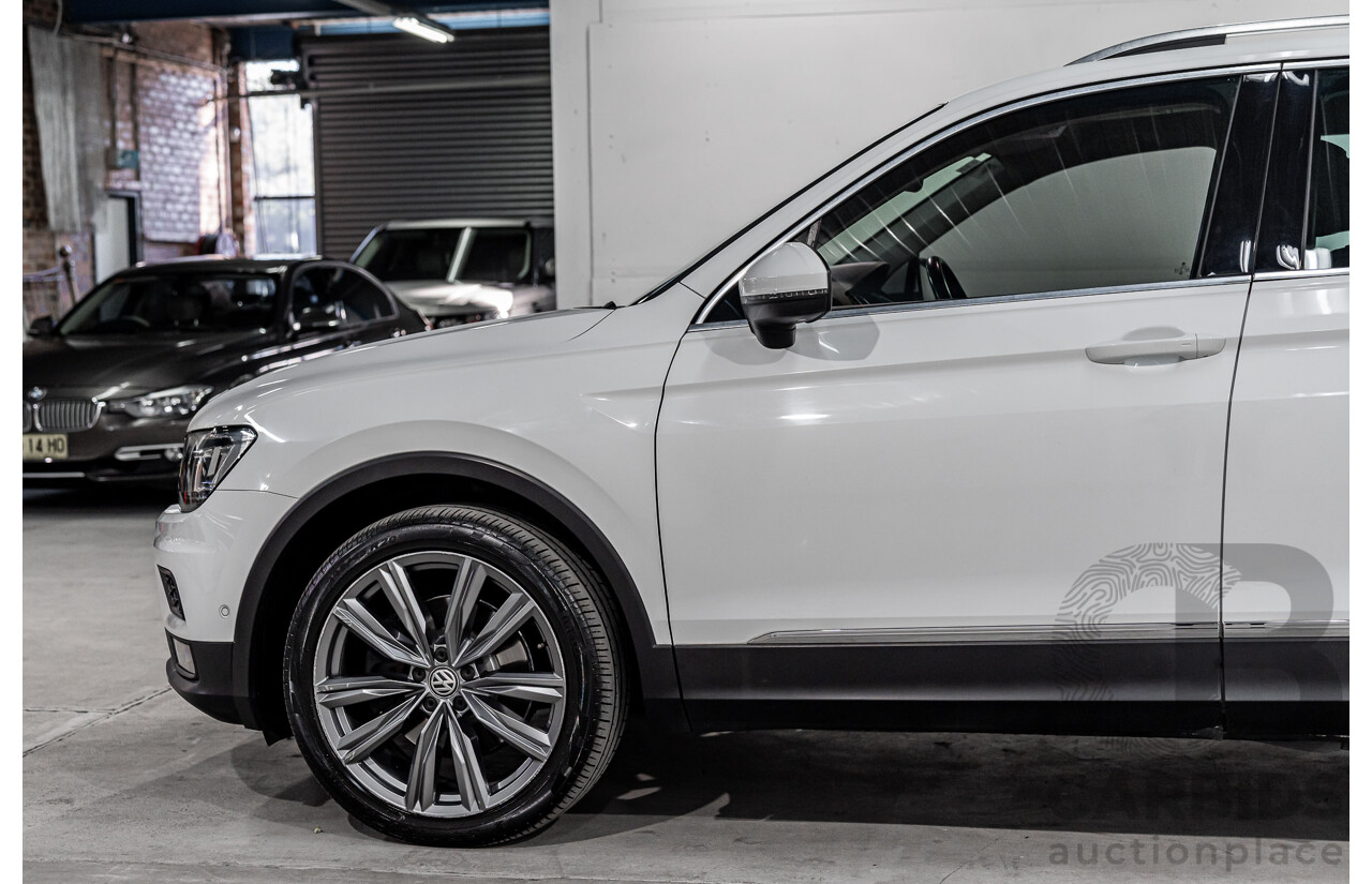 12/2017 Volkswagen Tiguan 162 TSI Sportline (AWD) 5NA MY18 4d Wagon Pure White Turbo 2.0L