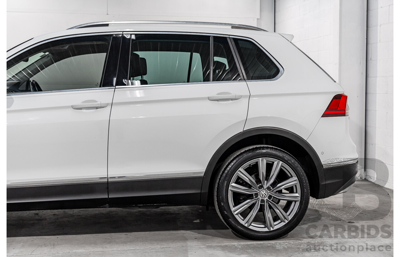 12/2017 Volkswagen Tiguan 162 TSI Sportline (AWD) 5NA MY18 4d Wagon Pure White Turbo 2.0L