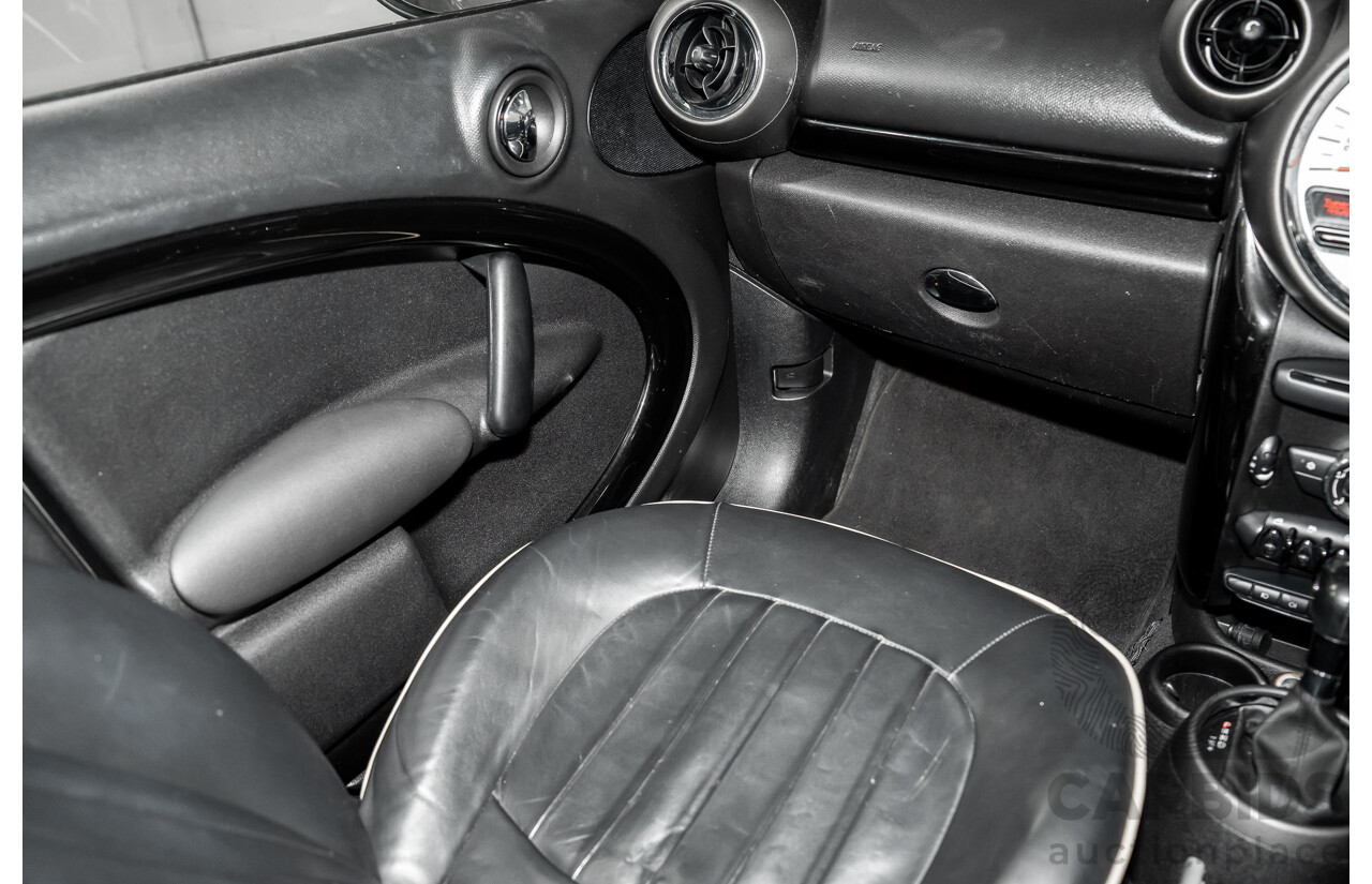 5/2011 Mini Cooper Countryman R60 4d Wagon Crystal Silver Metallic/Absolute Black Roof 1.6