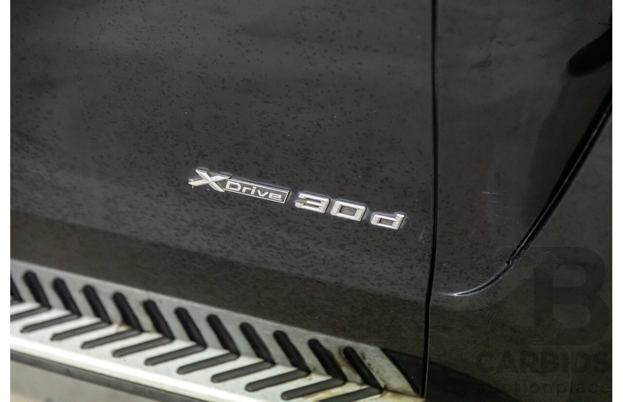08/2015 BMW X5 xDrive30d (AWD) F15 MY15 4D Wagon Black Sapphire Metallic Turbo Diesel 3.0L