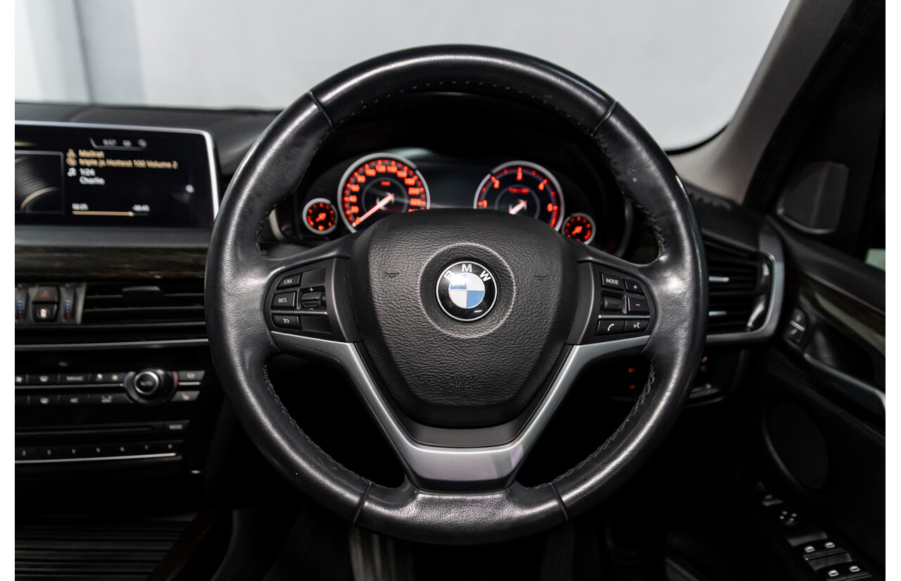 08/2015 BMW X5 xDrive30d (AWD) F15 MY15 4D Wagon Black Sapphire Metallic Turbo Diesel 3.0L