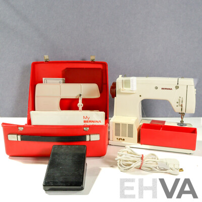 Bernina Minimatic Sewing Machine in Hard Case with Instruction Booklets