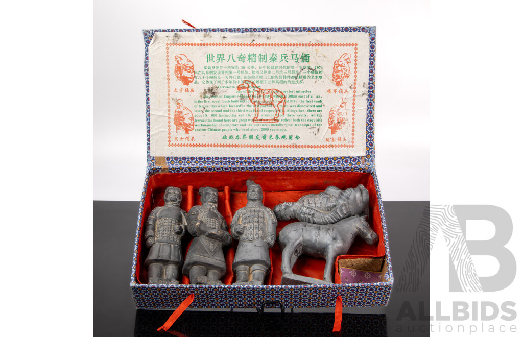 Collection Five Chinese Souvenir Ware Terracotta Warriors & Horse Figures in Original Box