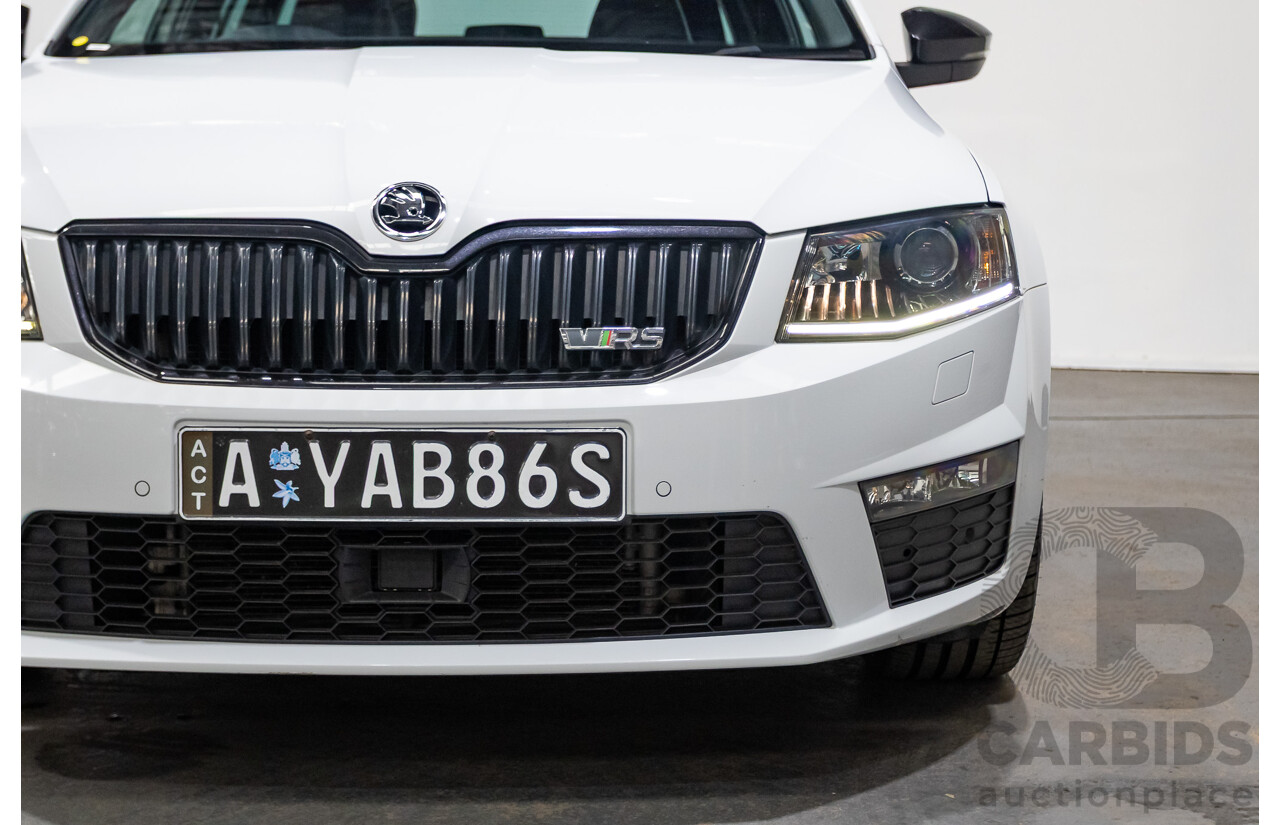 06/2016 Skoda Octavia RS 162 TSI NE MY16 4d Wagon Moon White Metallic Turbo 2.0L