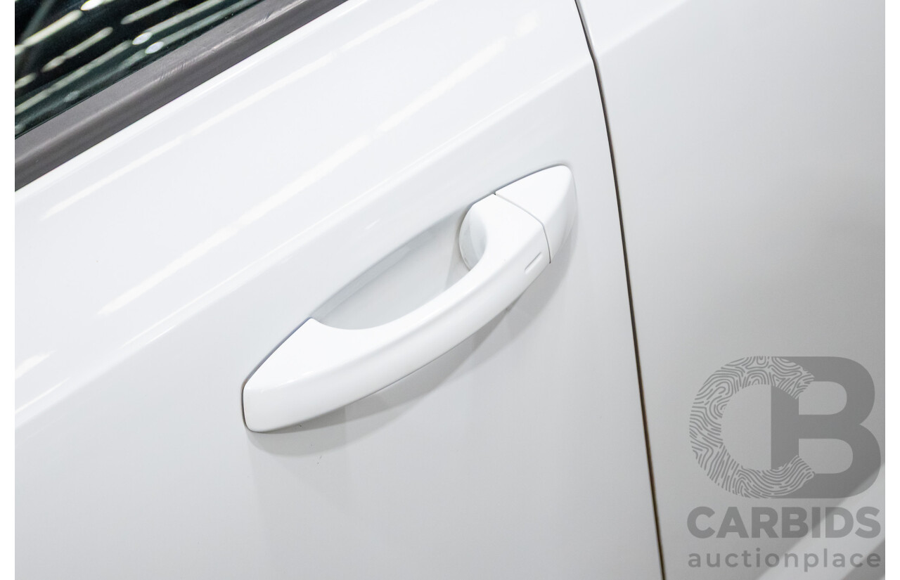 06/2016 Skoda Octavia RS 162 TSI NE MY16 4d Wagon Moon White Metallic Turbo 2.0L