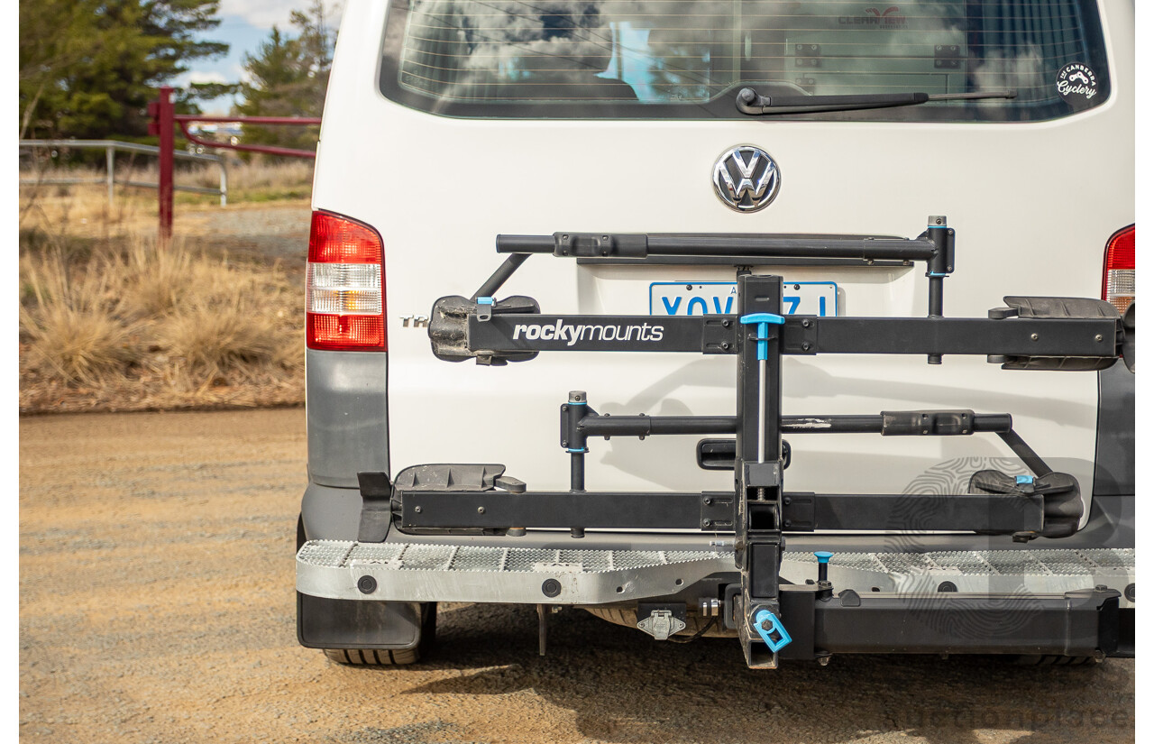 12/2011 Volkswagen Transporter TDI400 LWB Low 4Motion (AWD) T5 MY12 Van White Turbo Diesel 2.0L - Campervan