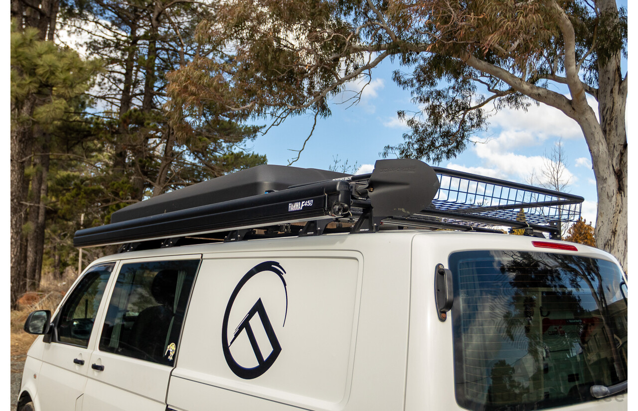 12/2011 Volkswagen Transporter TDI400 LWB Low 4Motion (AWD) T5 MY12 Van White Turbo Diesel 2.0L - Campervan