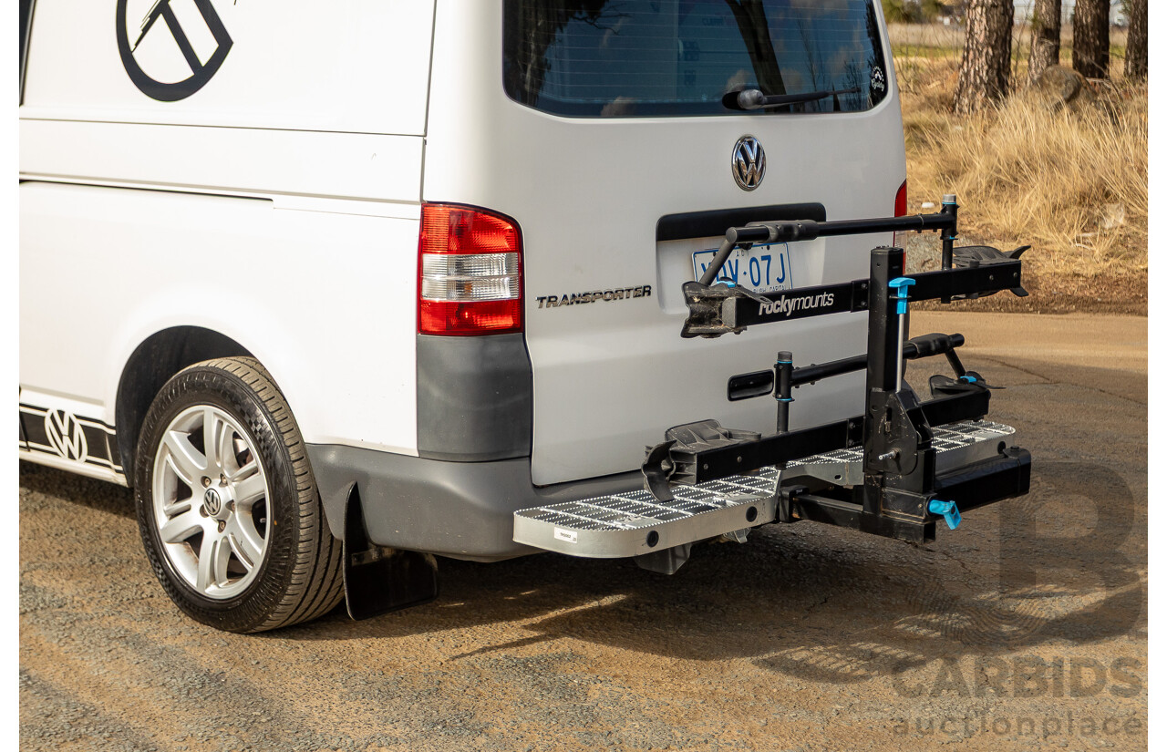12/2011 Volkswagen Transporter TDI400 LWB Low 4Motion (AWD) T5 MY12 Van White Turbo Diesel 2.0L - Campervan