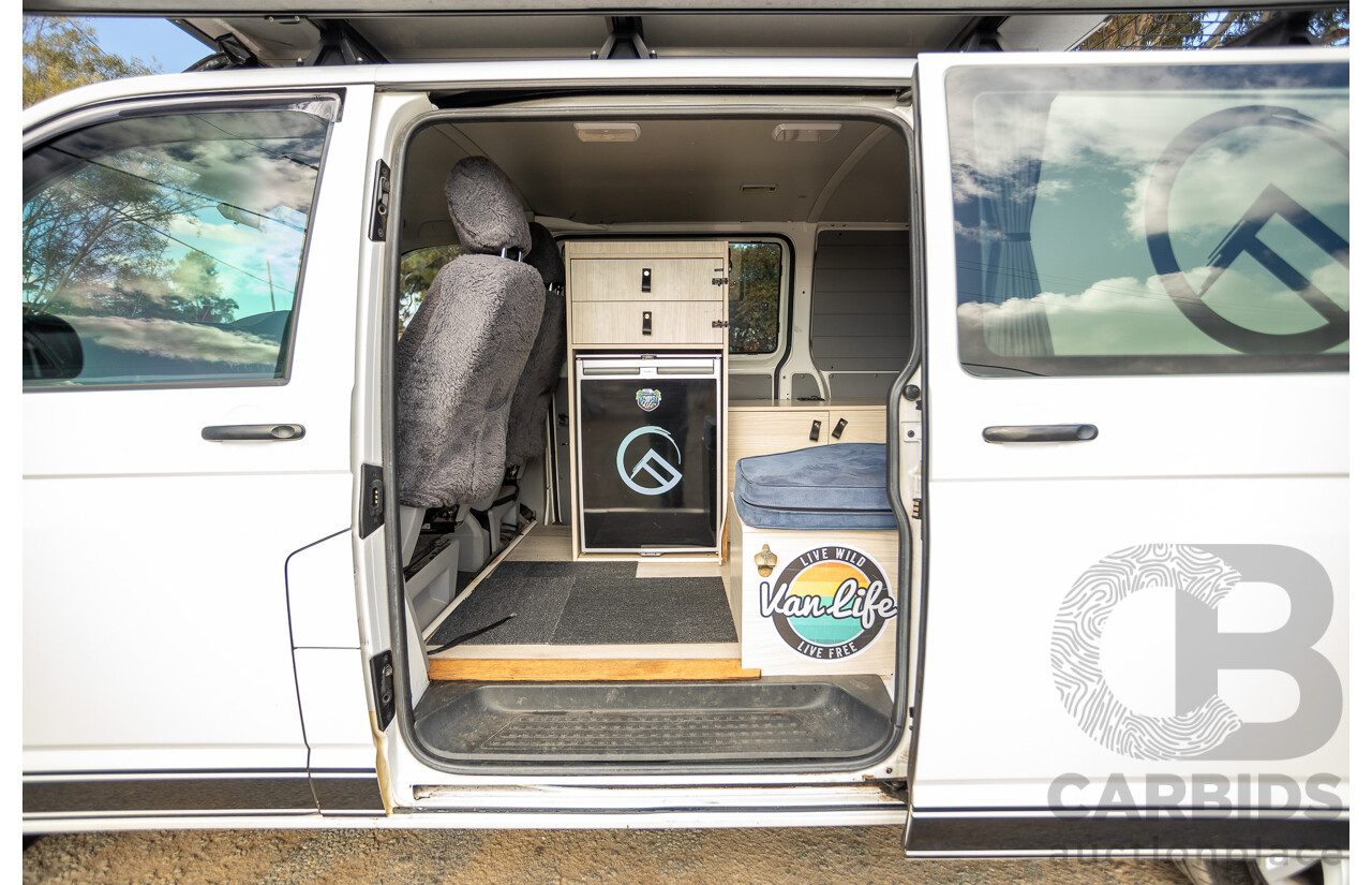12/2011 Volkswagen Transporter TDI400 LWB Low 4Motion (AWD) T5 MY12 Van White Turbo Diesel 2.0L - Campervan