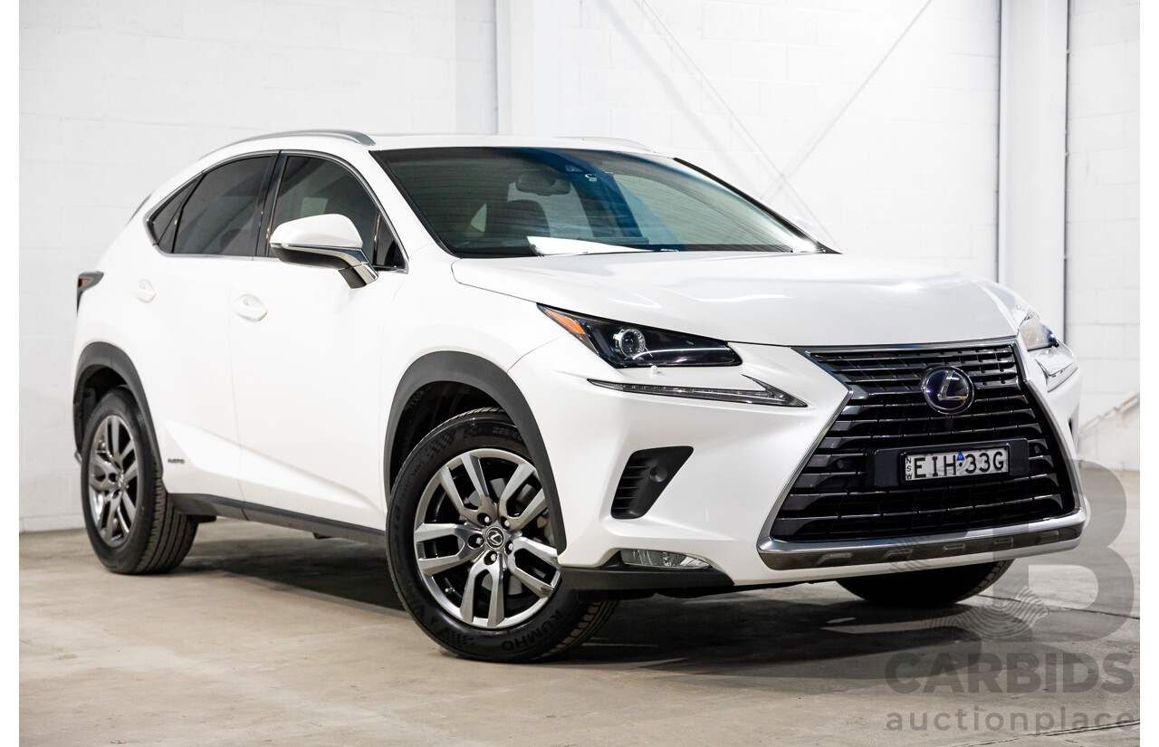 03/2018 Lexus NX300h Luxury Hybrid (FWD) AYZ10R MY17 Facelift 4d Wagon Sonic Quartz Metallic 2.5L - Hybrid