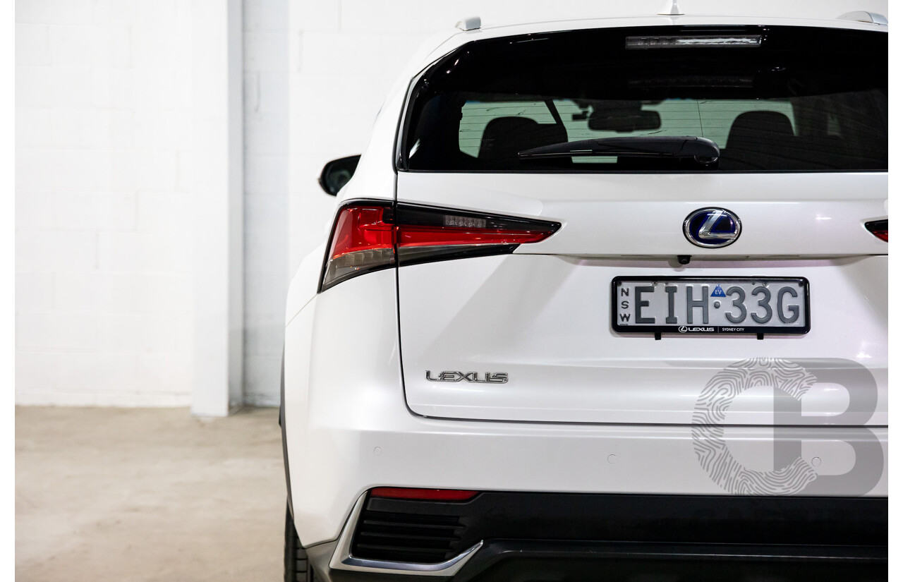 03/2018 Lexus NX300h Luxury Hybrid (FWD) AYZ10R MY17 Facelift 4d Wagon Sonic Quartz Metallic 2.5L - Hybrid