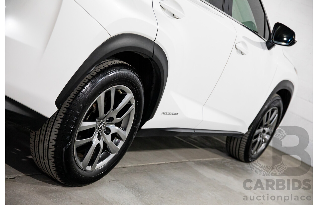 03/2018 Lexus NX300h Luxury Hybrid (FWD) AYZ10R MY17 Facelift 4d Wagon Sonic Quartz Metallic 2.5L - Hybrid