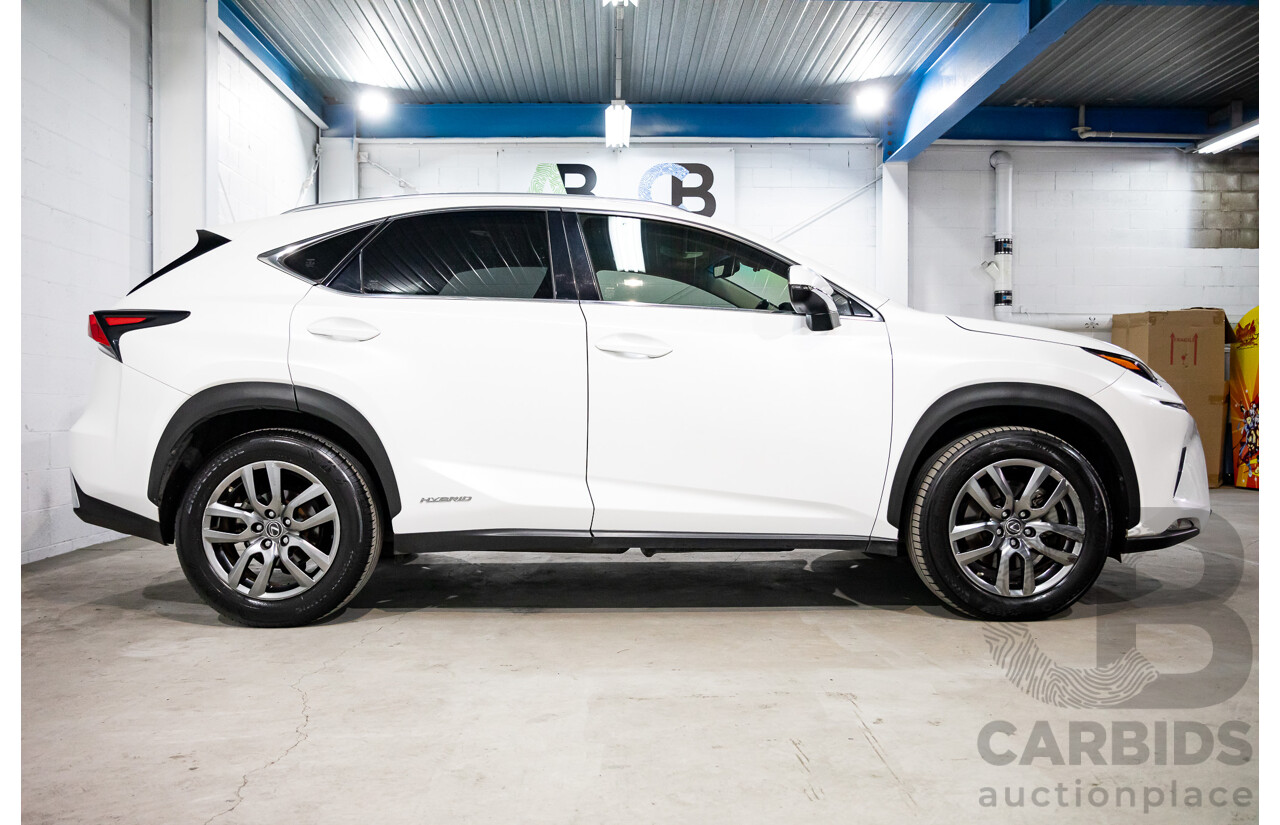 03/2018 Lexus NX300h Luxury Hybrid (FWD) AYZ10R MY17 Facelift 4d Wagon Sonic Quartz Metallic 2.5L - Hybrid