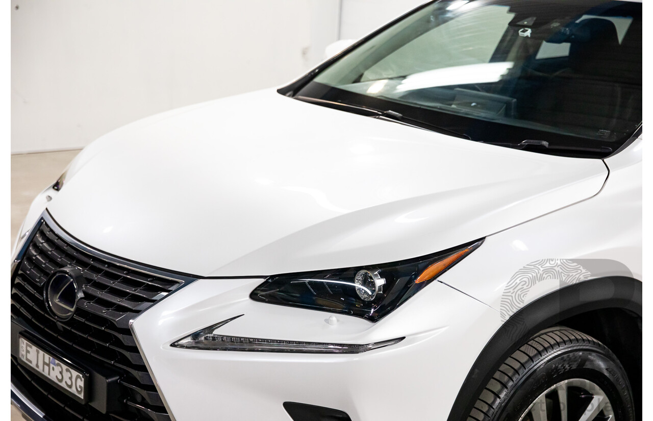 03/2018 Lexus NX300h Luxury Hybrid (FWD) AYZ10R MY17 Facelift 4d Wagon Sonic Quartz Metallic 2.5L - Hybrid